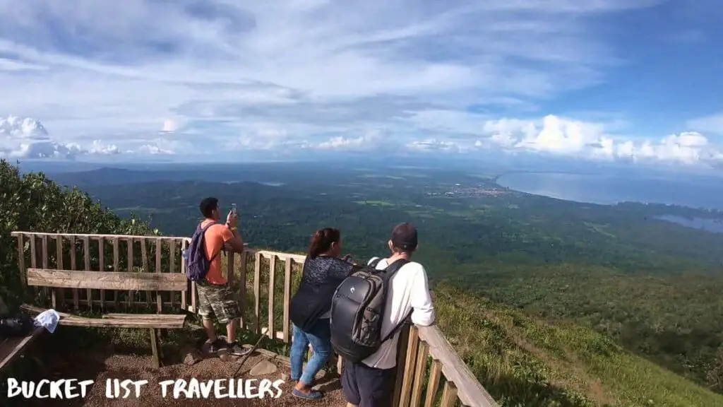 Mombacho Hike Crater Trail Final Lookout Nicaragua, 3 people enjoying the view