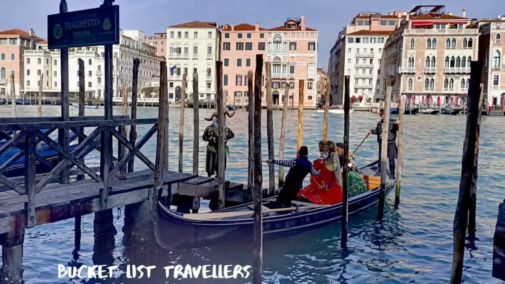Gondola-Traghetto - Dogana Venice Italy
