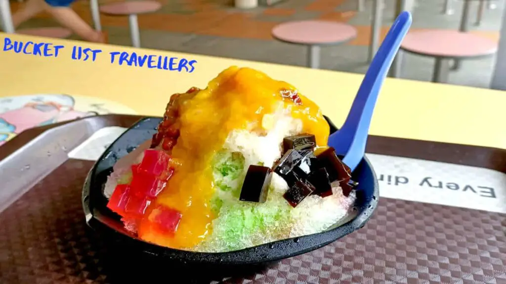 Mango Ice Kacang from Golden Swallow Dessert - 20 Ghim Moh Road Market & Food Centre Singapore
