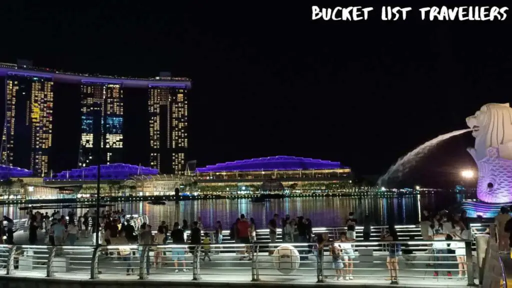 Merlion Fountain Marina Bay Waterfront Promenade Singapore