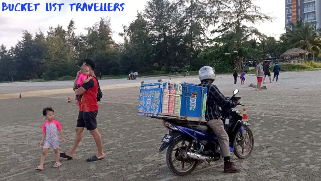 Ice Cream Man Timurbay Kuantan Malaysia
