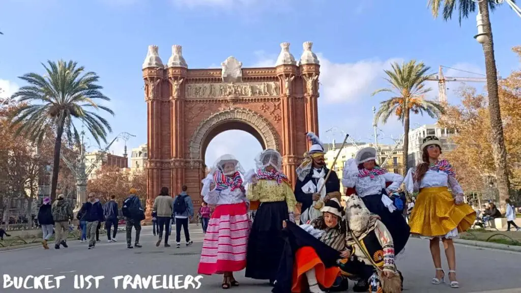 Traditional Costumes at Arco de Triunfo de Barcelona