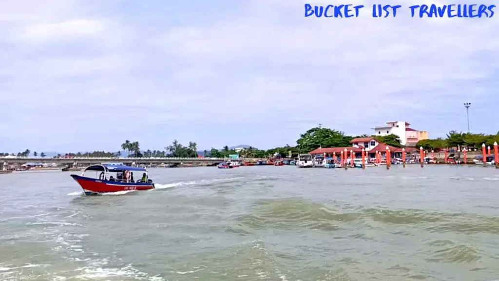 Kuala Besut-Boat from Kuala Besut to Perhentian Islands Malaysia