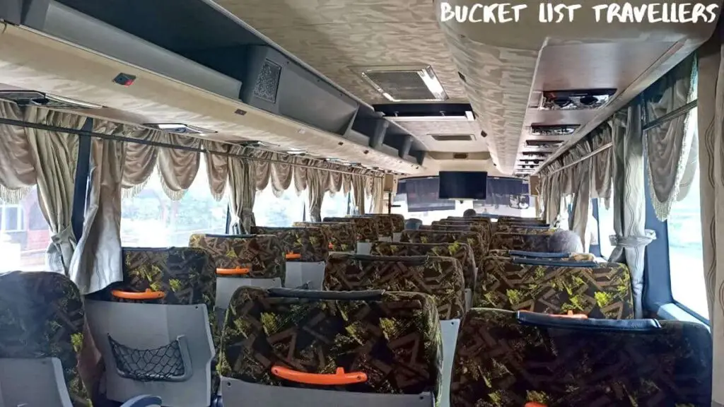 Mutiara Bus - Kuala Besut Bus to Kota Bharu Malaysia